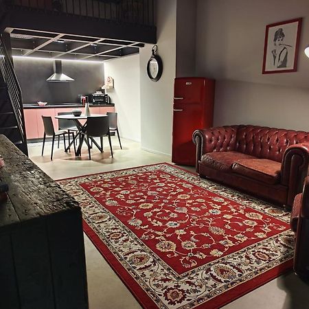 Loft Deluxe Centralissimo-Antica Vetreria 圣贝内代托-德尔特龙托 外观 照片